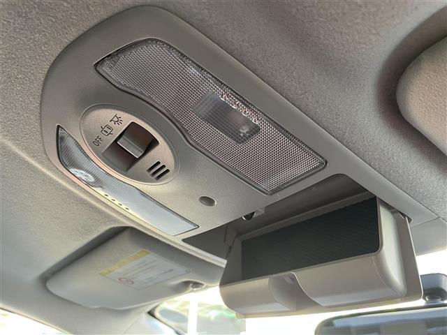 プリウス Sツーリングセレクション アイドリングST スマキ- Bカメ 地デジフルセグ サイドエアバッグ Aライト キーレス Wエアバック LEDランプ 横滑り防止機能 パワステ エアB TVナビ AUTOエアコン ABS ETC装着車(27枚目)