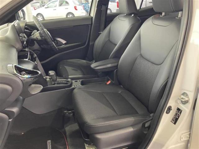 ヤリスクロス ハイブリッドＺ　モデリスタエアロ／保証書／ディスプレイオーディオ＋ナビ／衝突安全装置／シートヒーター／パノラミックビューモニター／車線逸脱防止支援システム／シート　ハーフレザー／ドライブレコーダー　前後　全周囲カメラ（5枚目）