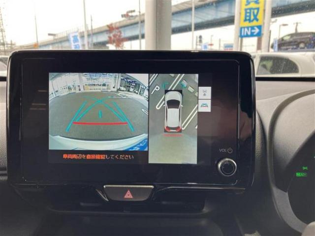 ヤリスクロス ハイブリッドＺ　モデリスタエアロ／保証書／ディスプレイオーディオ＋ナビ／衝突安全装置／シートヒーター／パノラミックビューモニター／車線逸脱防止支援システム／シート　ハーフレザー／ドライブレコーダー　前後　全周囲カメラ（10枚目）