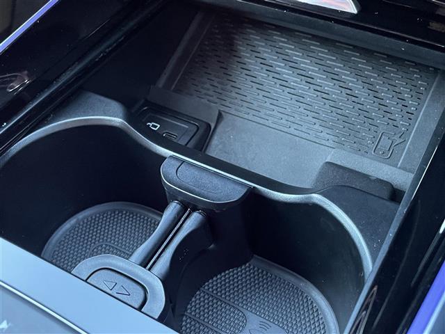 ＧＬＡクラス ＧＬＡ２００ｄ　４マチック　ＡＭＧラインパッケージ　ワンオーナー　レザーエクスクルーシブＰＫＧ　ＡＣＣ　３６０°カメラ　前後ドライブレコーダー　メモリーシート　シートヒーター　純正ＴＶ　ＥＴＣ２．０　ＬＥＤヘッドライト　純正１９インチＡＷ（21枚目）