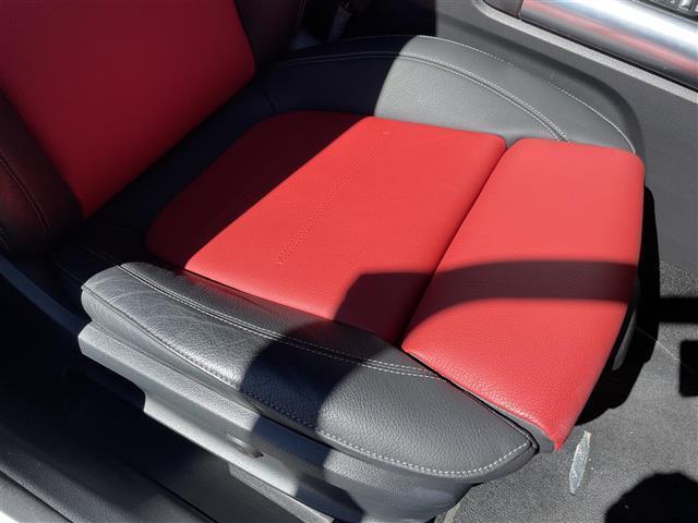 ＧＬＡクラス ＧＬＡ２００ｄ　４マチック　ＡＭＧラインパッケージ　ワンオーナー　レザーエクスクルーシブＰＫＧ　ＡＣＣ　３６０°カメラ　前後ドライブレコーダー　メモリーシート　シートヒーター　純正ＴＶ　ＥＴＣ２．０　ＬＥＤヘッドライト　純正１９インチＡＷ（29枚目）