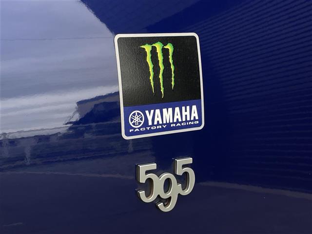 アバルト５９５ ベースグレード　２０台限定車　左ハンドル　５速マニュアル　レコードモンツァマフラー　ディスプレイオーディオ　ＡｐｐｌｅＣａｒＰｌａｙ　専用シート　専用１７インチアルミホイール　ネロスコルピオーネ／ブルポディオ（31枚目）