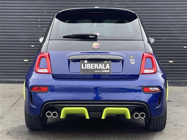 アバルト５９５ ベースグレード　２０台限定車　左ハンドル　５速マニュアル　レコードモンツァマフラー　ディスプレイオーディオ　ＡｐｐｌｅＣａｒＰｌａｙ　専用シート　専用１７インチアルミホイール　ネロスコルピオーネ／ブルポディオ（37枚目）