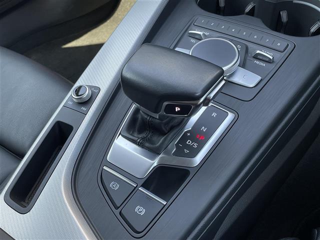 A4アバント 40TFSI マイスターシュトュック マトリクスLED バーチャルCP ACC アシスタンスPKG パーシャルレザー アウディプレセンス MMIナビ フルセグTV シートヒーター パワーシート フット機能付リアゲート 純正18インチアルミ(25枚目)