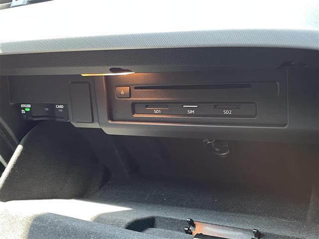 A4アバント 40TFSI マイスターシュトュック マトリクスLED バーチャルCP ACC アシスタンスPKG パーシャルレザー アウディプレセンス MMIナビ フルセグTV シートヒーター パワーシート フット機能付リアゲート 純正18インチアルミ(26枚目)