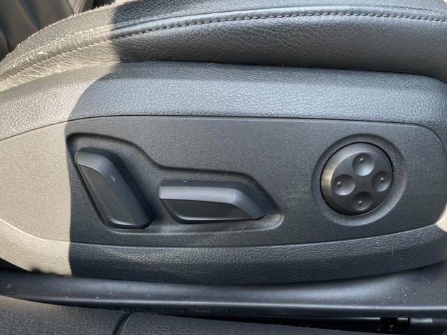 A4アバント 40TFSI マイスターシュトュック マトリクスLED バーチャルCP ACC アシスタンスPKG パーシャルレザー アウディプレセンス MMIナビ フルセグTV シートヒーター パワーシート フット機能付リアゲート 純正18インチアルミ(33枚目)