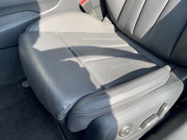 A4アバント 40TFSI マイスターシュトュック マトリクスLED バーチャルCP ACC アシスタンスPKG パーシャルレザー アウディプレセンス MMIナビ フルセグTV シートヒーター パワーシート フット機能付リアゲート 純正18インチアルミ(41枚目)