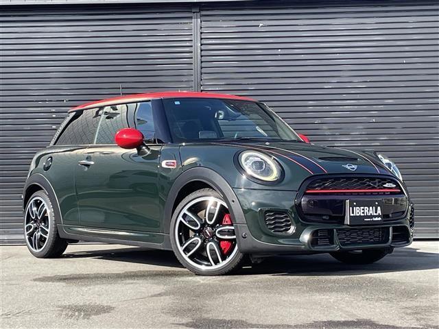 ＭＩＮＩ ジョンクーパーワークス　純正１８ＡＷ　中期　ＨＵＤ　電子シフト　ＡＣＣ　タッチ操作可能純正ナビ　バックカメラ　ミラー型ＥＴＣ　シートヒーター　ＬＥＤヘッドライト　レベルグリーン　専用レッドキャリパー　前後ドライブレコーダー（42枚目）