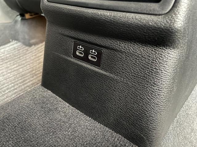 ＬＩＢＥＲＡＬＡ三重の物件をご覧いただきまして誠にありがとうございます。心ゆくまでおクルマ選びをお楽しみください。