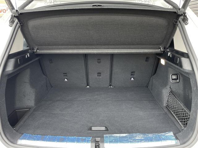 安心の性能保証！最長１０年間（有償）走行距離無制限！長期保証を付帯できる車両には条件があります。保証の付帯、期間、範囲、内容、適用には一定の条件がございます。詳しくは店舗スタッフまでお問い合わせくださ