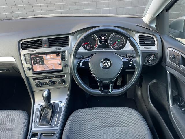 ゴルフヴァリアント TSI コンフォートライン 純正ナビ フルセグTV HID スマートキー DVD再生 プリクラッシュ 前後ドラレコ 純正16インチアルミ バックカメラ Bluetooth 保証書 スペアキー ETC オートライト ルーフレール(7枚目)