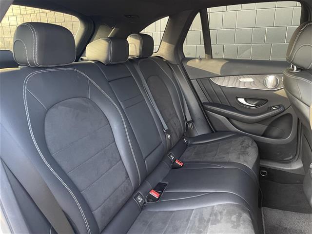 GLC GLC220d 4マチック ローレウスエディション サンルーフ ブルメスター フットトランクオープナー 純正ナビ 全方位カメラ ETC ハーフレザー パワーシート 全席シートヒーター純正19インチアルミ ACC レーダーセーフティPKG キーレスゴー(38枚目)