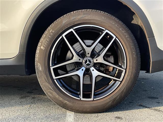 GLC GLC220d 4マチック ローレウスエディション サンルーフ ブルメスター フットトランクオープナー 純正ナビ 全方位カメラ ETC ハーフレザー パワーシート 全席シートヒーター純正19インチアルミ ACC レーダーセーフティPKG キーレスゴー(59枚目)