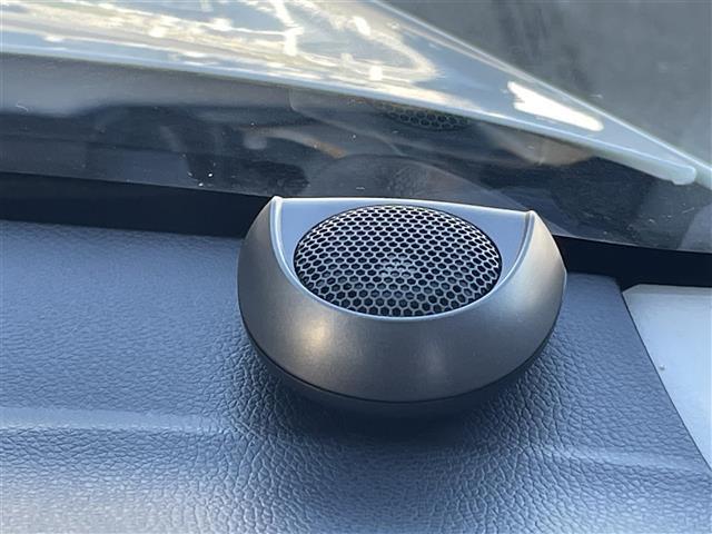 Ｎ－ＯＮＥ プレミアム　Ｇａｔｈｅｒｓナビ　バックカメラ　ドラレコ　ＣＴＢＡ　ツートン　純正１４インチアルミ　純正フロアマット　ハーフレザーシート　Ｂｌｕｅｔｏｏｔｈ　フルセグＴＶ　取扱説明書　保証書　スペアキー　ＨＩＤ（21枚目）