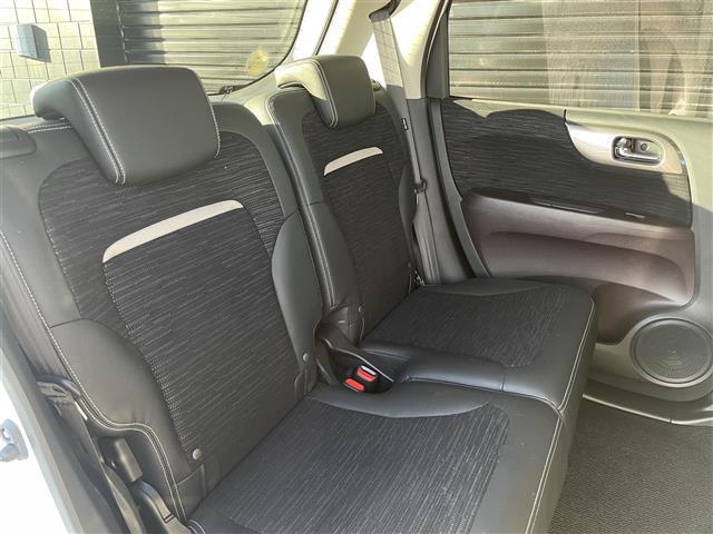 Ｎ－ＯＮＥ プレミアム　Ｇａｔｈｅｒｓナビ　バックカメラ　ドラレコ　ＣＴＢＡ　ツートン　純正１４インチアルミ　純正フロアマット　ハーフレザーシート　Ｂｌｕｅｔｏｏｔｈ　フルセグＴＶ　取扱説明書　保証書　スペアキー　ＨＩＤ（29枚目）