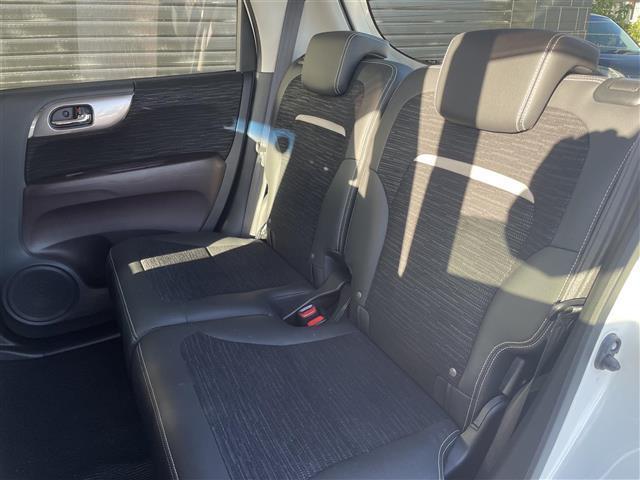 Ｎ－ＯＮＥ プレミアム　Ｇａｔｈｅｒｓナビ　バックカメラ　ドラレコ　ＣＴＢＡ　ツートン　純正１４インチアルミ　純正フロアマット　ハーフレザーシート　Ｂｌｕｅｔｏｏｔｈ　フルセグＴＶ　取扱説明書　保証書　スペアキー　ＨＩＤ（35枚目）