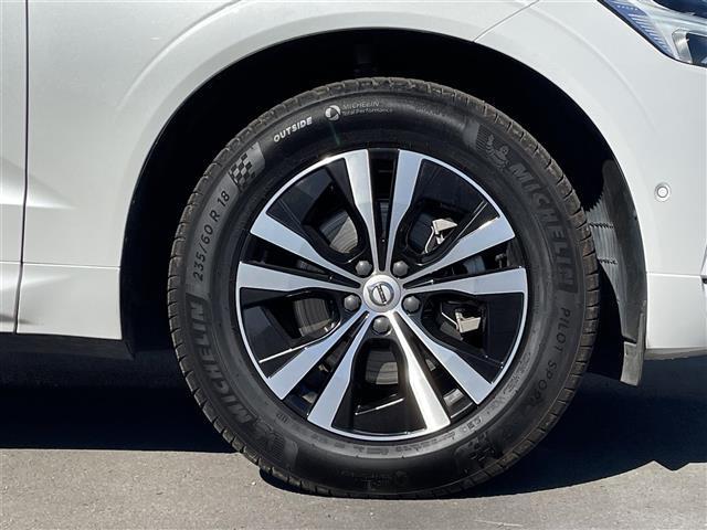 ＸＣ６０ Ｄ４　ＡＷＤ　モーメンタム　ワンオーナー　白革　純正ナビ　ハンドルヒーター　シートヒーター　パワーシート　カープレイ　全方位カメラ　フルセグＴＶ　純正１８インチＡＷ　電動リアゲート　インテリセーフ　ＡＣＣ　Ｂｌｕｅｔｏｏｔｈ（56枚目）