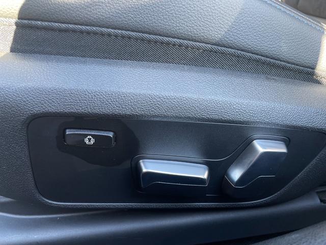 ３シリーズ ３２０ｉ　Ｍスポーツ　コンフォートＰＫＧ　社外地デジチューナー　ＤＶＤ再生可　電動トランク　純正ナビ　全方位カメラ　Ｂｌｕｅｔｏｏｔｈ　ＥＴＣ　純正１８ＡＷ　アンビエントライト　ＡＣＣ　インテリジェントセーフティ　ＬＥＤ（41枚目）