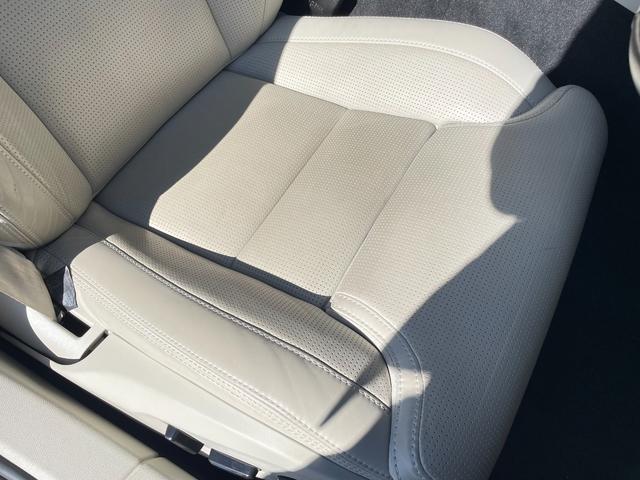 Ｖ６０ Ｂ５　インスクリプション　ワンオーナー　サンルーフ　Ｂｏｗｅｒｓ＆Ｗｉｌｋｉｎｓ　全席シートヒーター　ステアリングヒーター　純正ナビ　全方位カメラ　カープレイ　シートベンチ　純正１８インチアルミ　パイロットアシスト　ＬＥＤ（41枚目）