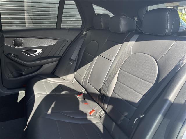 Ｃクラスステーションワゴン Ｃ２００　ステーションワゴン　スポーツ　ＡＣＣ　ＨＵＤ　キーレスゴー　レーダーセーフティ　ＬＥＤ　純正ナビ　バックカメラ　ＥＴＣ　Ｂｌｕｅｔｏｏｔｈ　パワーシート　シートヒーター　黒革シート　電動トランク　純正１８インチアルミ　ルーフレール（29枚目）