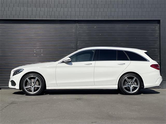 Ｃクラスステーションワゴン Ｃ２００　ステーションワゴン　スポーツ　ＡＣＣ　ＨＵＤ　キーレスゴー　レーダーセーフティ　ＬＥＤ　純正ナビ　バックカメラ　ＥＴＣ　Ｂｌｕｅｔｏｏｔｈ　パワーシート　シートヒーター　黒革シート　電動トランク　純正１８インチアルミ　ルーフレール（35枚目）