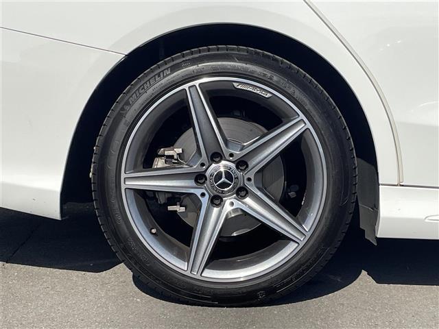 Ｃクラスステーションワゴン Ｃ２００　ステーションワゴン　スポーツ　ＡＣＣ　ＨＵＤ　キーレスゴー　レーダーセーフティ　ＬＥＤ　純正ナビ　バックカメラ　ＥＴＣ　Ｂｌｕｅｔｏｏｔｈ　パワーシート　シートヒーター　黒革シート　電動トランク　純正１８インチアルミ　ルーフレール（39枚目）