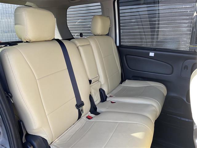 セレナ ハイウェイスター　Ｓ－ハイブリッド　純正ナビ　バックカメラ　フルセグＴＶ　ＡＬＰＩＮＥフリップダウンモニター　両側パワースライドドア　社外１５インチアルミホイール　シートカバー　ビルトインＥＴＣ　ドライブレコーダー　クルーズコントロール（20枚目）