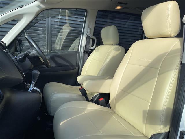 セレナ ハイウェイスター　Ｓ－ハイブリッド　純正ナビ　バックカメラ　フルセグＴＶ　ＡＬＰＩＮＥフリップダウンモニター　両側パワースライドドア　社外１５インチアルミホイール　シートカバー　ビルトインＥＴＣ　ドライブレコーダー　クルーズコントロール（23枚目）