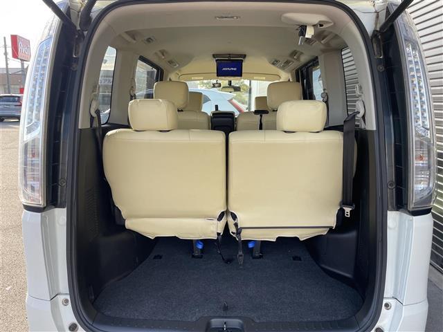 セレナ ハイウェイスター　Ｓ－ハイブリッド　純正ナビ　バックカメラ　フルセグＴＶ　ＡＬＰＩＮＥフリップダウンモニター　両側パワースライドドア　社外１５インチアルミホイール　シートカバー　ビルトインＥＴＣ　ドライブレコーダー　クルーズコントロール（27枚目）