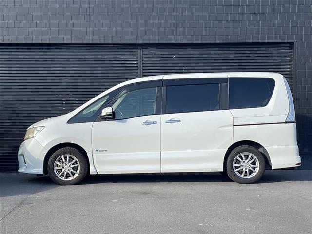 セレナ ハイウェイスター　Ｓ－ハイブリッド　純正ナビ　バックカメラ　フルセグＴＶ　ＡＬＰＩＮＥフリップダウンモニター　両側パワースライドドア　社外１５インチアルミホイール　シートカバー　ビルトインＥＴＣ　ドライブレコーダー　クルーズコントロール（30枚目）