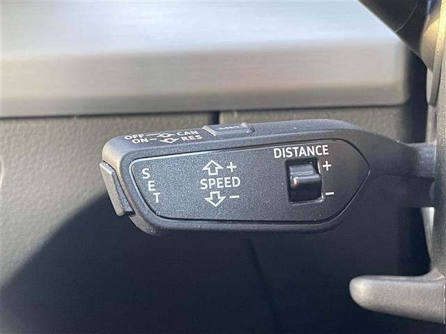 Ｑ５ ４０ＴＤＩクワトロ　スポーツ　ＳラインＰＫＧ　エアサス　ＡＢＴ２０ＡＷ　ＡＢＴバッジ　純正ナビ　全方位カメラ　カープレイ　ＥＴＣ　純正ドラレコ　レーダー探知機　ハーフレザー　全席シートヒーター　マトリクスＬＥＤ　バーチャルＣＰ（5枚目）