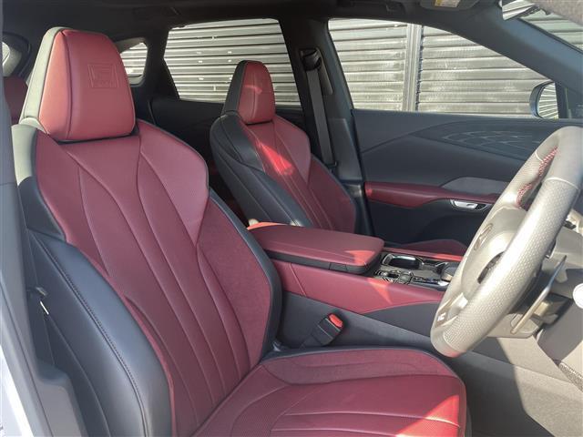 ＲＸ ＲＸ３５０　Ｆスポーツ　パノラマサンルーフ　オレンジキャリパー　輻射ヒーター　赤革　後席電動シート　アンビエントライト　レクサスチームメイトアドバンストパーク　１４インチナビ　シートヒーター　ベンチレーション（27枚目）