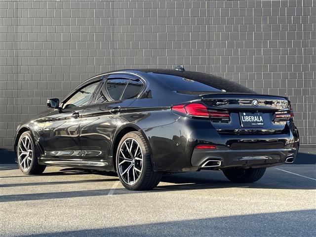 ５シリーズ ５２３ｄ　ｘＤｒｉｖｅＭスポーツエディションジョイ＋　白革　電動トランク　アンビエントライト　純正ナビ　フルセグＴＶ　カープレイ　Ｂｌｕｅｔｏｏｔｈ　ＥＴＣ　前後ドライブレコーダー　純正１９ＡＷ　シートヒーター　パワーシート　インテリジェントセーフティ（55枚目）