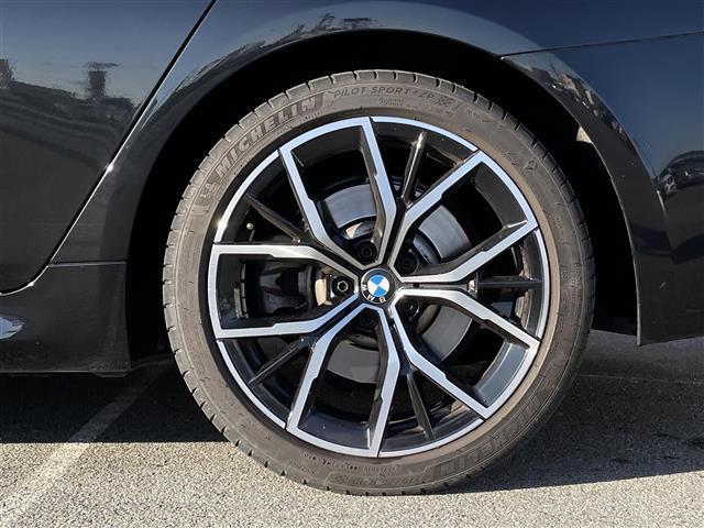 ５シリーズ ５２３ｄ　ｘＤｒｉｖｅＭスポーツエディションジョイ＋　白革　電動トランク　アンビエントライト　純正ナビ　フルセグＴＶ　カープレイ　Ｂｌｕｅｔｏｏｔｈ　ＥＴＣ　前後ドライブレコーダー　純正１９ＡＷ　シートヒーター　パワーシート　インテリジェントセーフティ（59枚目）