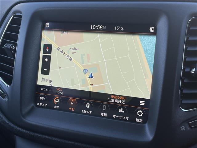 ジープ・コンパス トレイルホーク　限定車　セレクテレインシステム　純正Ｕコネクトナビ　バックカメラ　ＥＴＣ　カープレイ　ハーフレザーシート　純正前後ドライブレコーダー　純正１７インチアルミ　自動緊急ブレーキ　ＡＣＣ　専用インテリア（14枚目）