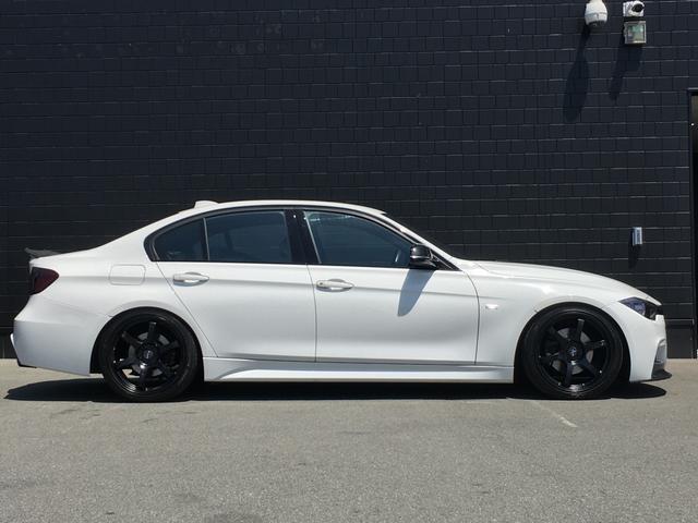 320i Mスポーツ 純正ナビ バックカメラ RAYS19インチAW 純正アルミ積み込み 社外マフラー コンフォートアクセス パワーシート パーキングセンサー ETC(31枚目)