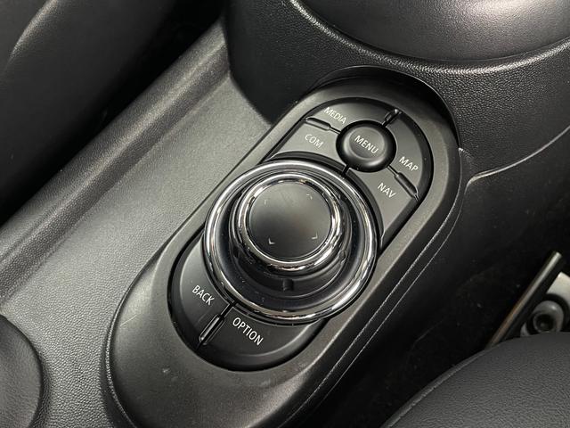 MINI クーパーD クラシック・トリム ワンオーナー 純正ナビ バックカメラ 純正16インチアルミホイール クルーズコントロール ミラー一体型ETC コーナーセンサー ハーフレザーシート シートヒーター 純正前後ドライブレコーダー(24枚目)