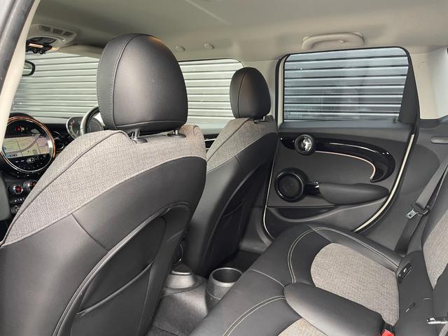 MINI クーパーD クラシック・トリム ワンオーナー 純正ナビ バックカメラ 純正16インチアルミホイール クルーズコントロール ミラー一体型ETC コーナーセンサー ハーフレザーシート シートヒーター 純正前後ドライブレコーダー(38枚目)