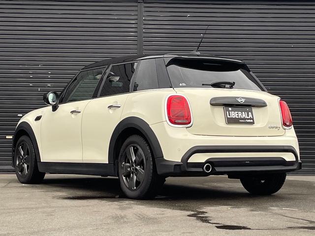 MINI クーパーD クラシック・トリム ワンオーナー 純正ナビ バックカメラ 純正16インチアルミホイール クルーズコントロール ミラー一体型ETC コーナーセンサー ハーフレザーシート シートヒーター 純正前後ドライブレコーダー(46枚目)