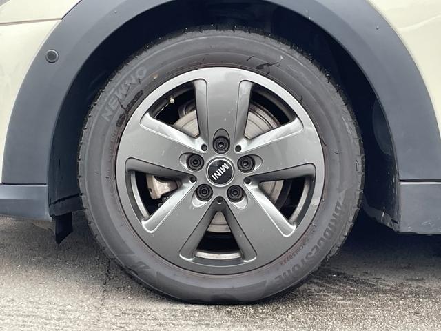 MINI クーパーD クラシック・トリム ワンオーナー 純正ナビ バックカメラ 純正16インチアルミホイール クルーズコントロール ミラー一体型ETC コーナーセンサー ハーフレザーシート シートヒーター 純正前後ドライブレコーダー(49枚目)