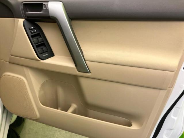 ランドクルーザープラド ４ＷＤ　ＴＸ　社外　ＳＤナビ／ＥＴＣ／ＥＢＤ付ＡＢＳ／横滑り防止装置／フルセグＴＶ／エアバッグ　運転席／エアバッグ　助手席／エアバッグ　サイド／ＭＴモード付き／アルミホイール　純正　１７インチ／キーレスエントリー（19枚目）