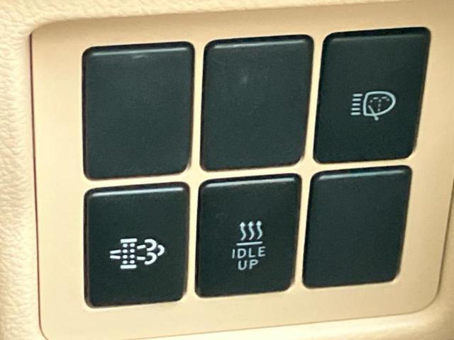 ランドクルーザープラド ４ＷＤ　ＴＸ　社外　ＳＤナビ／ＥＴＣ／ＥＢＤ付ＡＢＳ／横滑り防止装置／フルセグＴＶ／エアバッグ　運転席／エアバッグ　助手席／エアバッグ　サイド／ＭＴモード付き／アルミホイール　純正　１７インチ／キーレスエントリー（25枚目）