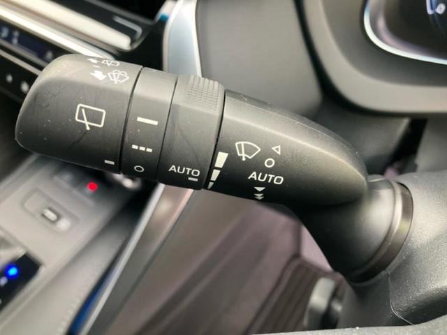 ハリアー G 保証書/ディスプレイオーディオ+ナビ12.3インチ/デジタルインナーミラー/トヨタセーフティセンス/車線逸脱防止支援システム/シート ハーフレザー/電動バックドア/ヘッドランプ LED バックカメラ(17枚目)