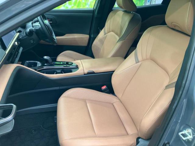 クラウンスポーツ 4WD Z ガラスルーフ/保証書/純正 12.3インチ メモリーナビ/デジタルインナーミラー/トヨタセーフティセンス/シートヒーター 前席/全方位モニター/車線逸脱防止支援システム/シート 合皮 全周囲カメラ(6枚目)