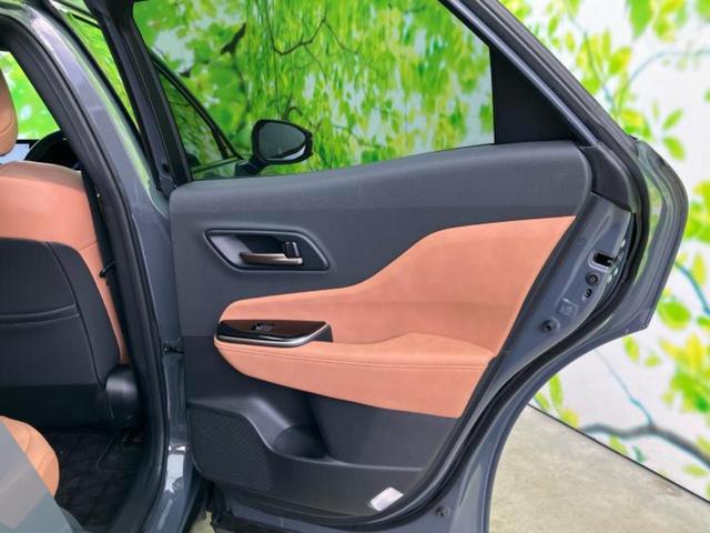 クラウンスポーツ 4WD Z ガラスルーフ/保証書/純正 12.3インチ メモリーナビ/デジタルインナーミラー/トヨタセーフティセンス/シートヒーター 前席/全方位モニター/車線逸脱防止支援システム/シート 合皮 全周囲カメラ(21枚目)