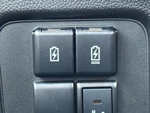 ナビ、ドラレコ、ＥＴＣ、フリップダウンモニター、デジタルインナーミラーｅｔｃ…後付け可能です！オプションも豊富に取り揃えておりますのでご安心ください！