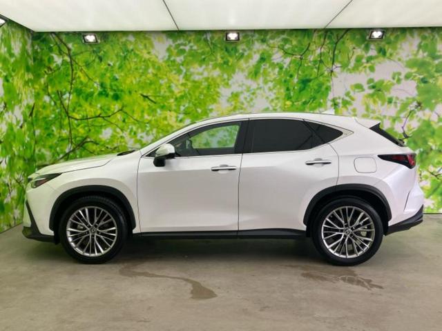 ＮＸ ４ＷＤ　ＮＸ２５０バージョンＬ　サンルーフ／保証書／純正　ＳＤナビ／プリクラッシュセーフティ／シートヒーター　全席／パノラミックビューモニター／車線逸脱防止支援システム／シート　合皮／パーキングアシスト　自動操舵／電動バックドア（2枚目）