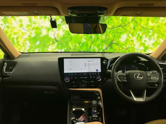 ＮＸ ４ＷＤ　ＮＸ２５０バージョンＬ　サンルーフ／保証書／純正　ＳＤナビ／プリクラッシュセーフティ／シートヒーター　全席／パノラミックビューモニター／車線逸脱防止支援システム／シート　合皮／パーキングアシスト　自動操舵／電動バックドア（23枚目）