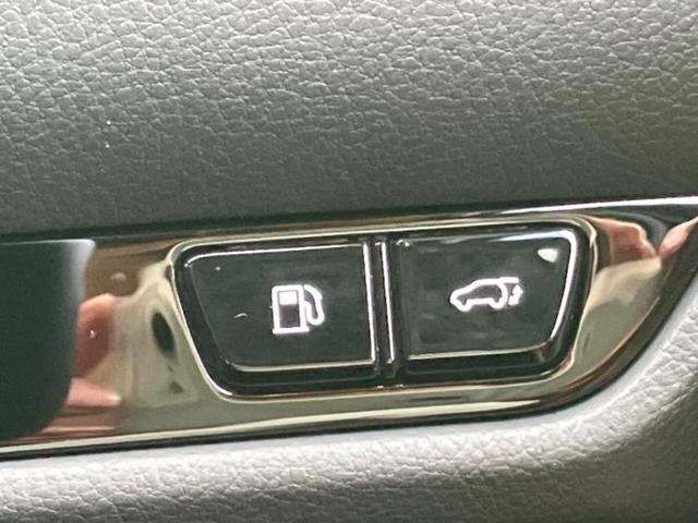 ＮＸ ４ＷＤ　ＮＸ２５０バージョンＬ　サンルーフ／保証書／純正　ＳＤナビ／プリクラッシュセーフティ／シートヒーター　全席／パノラミックビューモニター／車線逸脱防止支援システム／シート　合皮／パーキングアシスト　自動操舵／電動バックドア（29枚目）