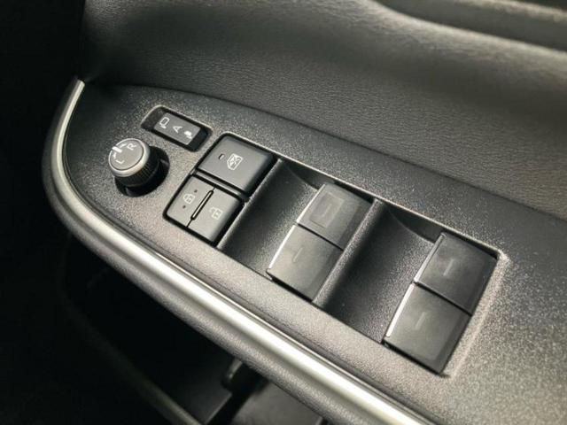 ヴォクシー S-Z 保証書/ディスプレイオーディオ10.5インチ/フリップダウンモニター 純正 13.2インチ/トヨタセーフティセンス/両側電動スライドドア/シートヒーター 前席/車線逸脱防止支援システム バックカメラ(35枚目)